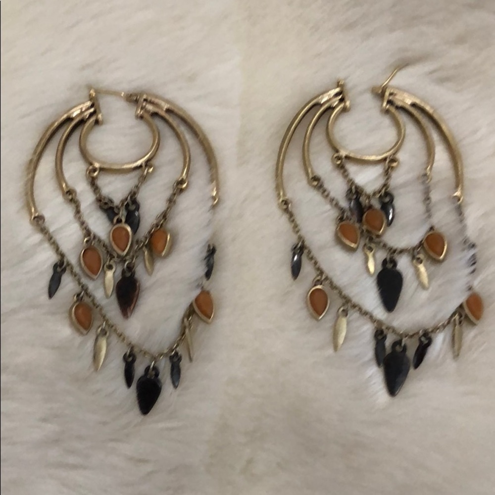 Dangling earrings-make a bundle!!